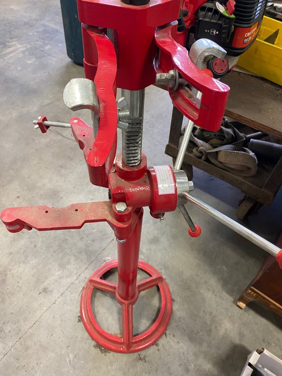 Spring compressor