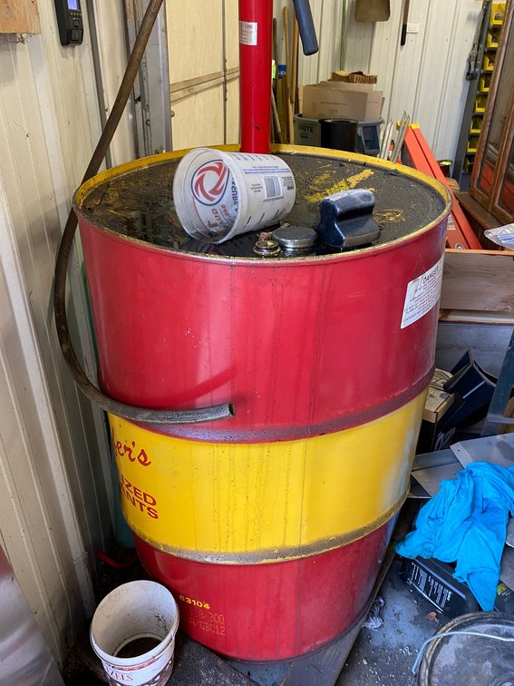 Drum w/ pump