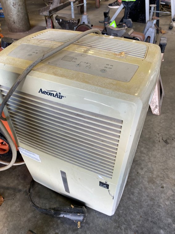 Dehumidifier and pressure washer 1750 PSI