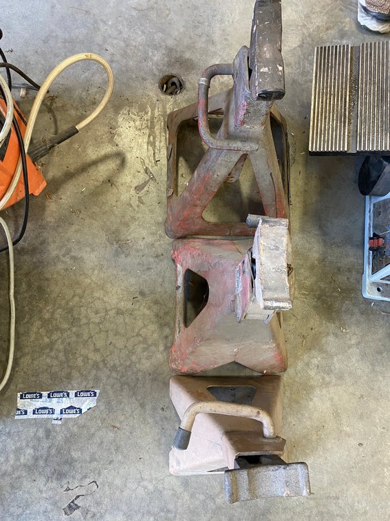 Three 6-ton jack stands