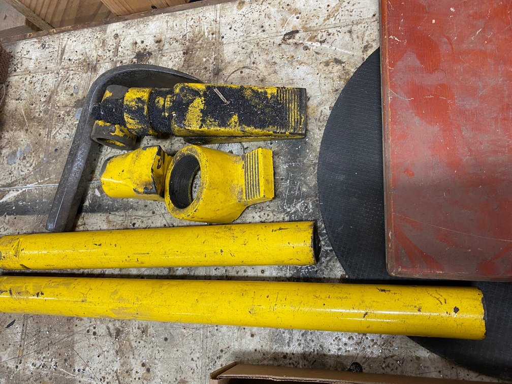 Dado blade set and some handles and other parts for a Porta Power