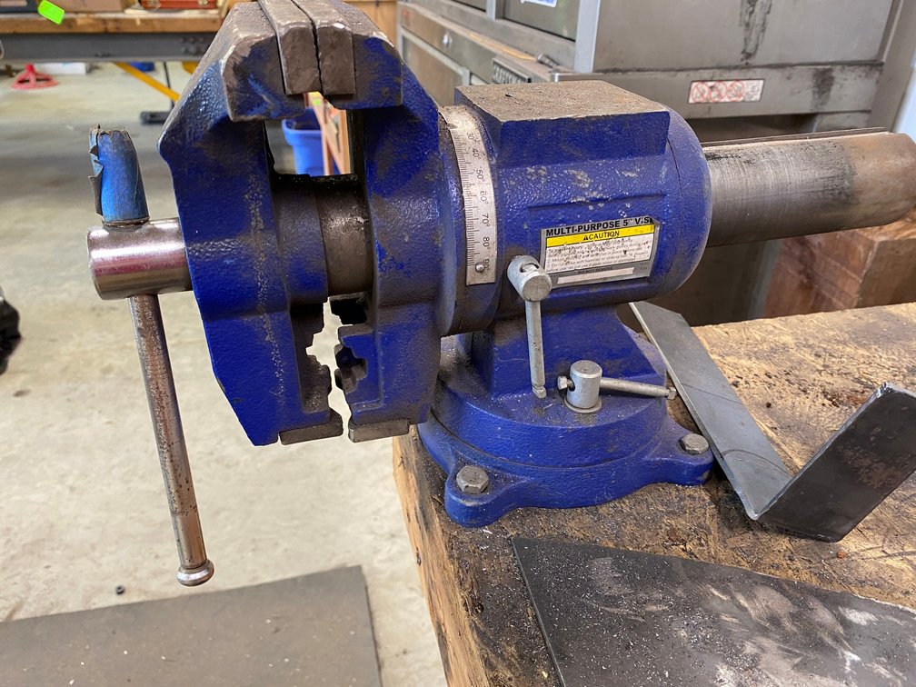 Central Forge 5" multi-purpose bench vise