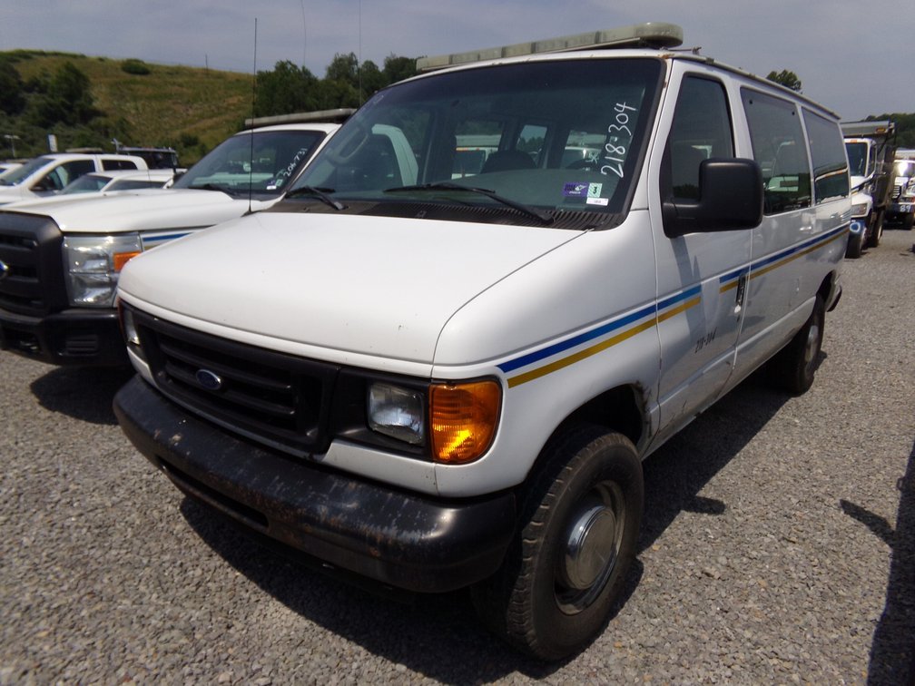 2006 Ford E-350 Passenger Van
