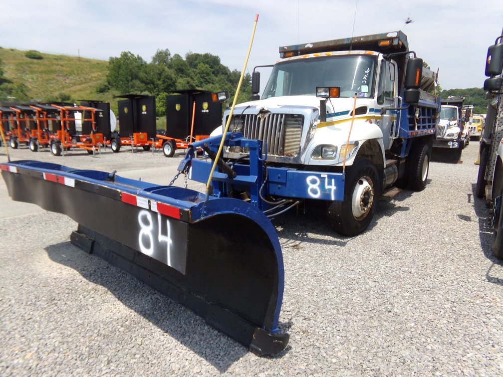 2005 International 7400 Single Axle Dump Truck w/Valk Plow and Monroe Speader