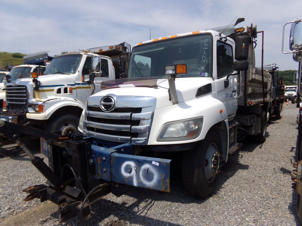 2016 Hino 338 Single Axle Dump Truck
