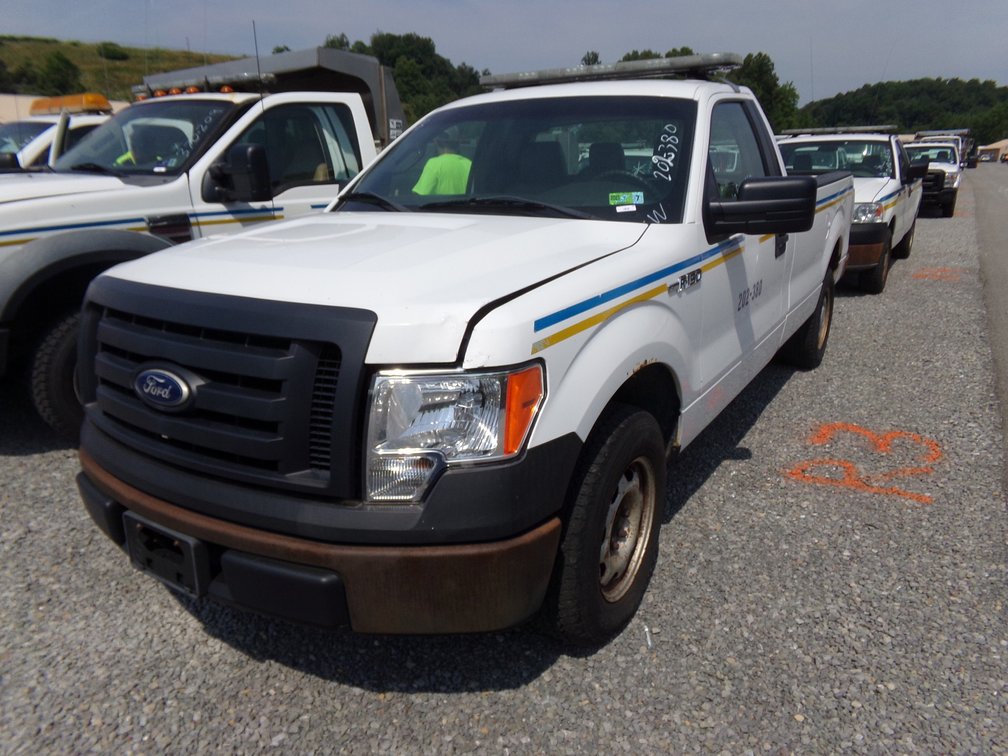 2011 Ford F150 Pickup Truck 2WD