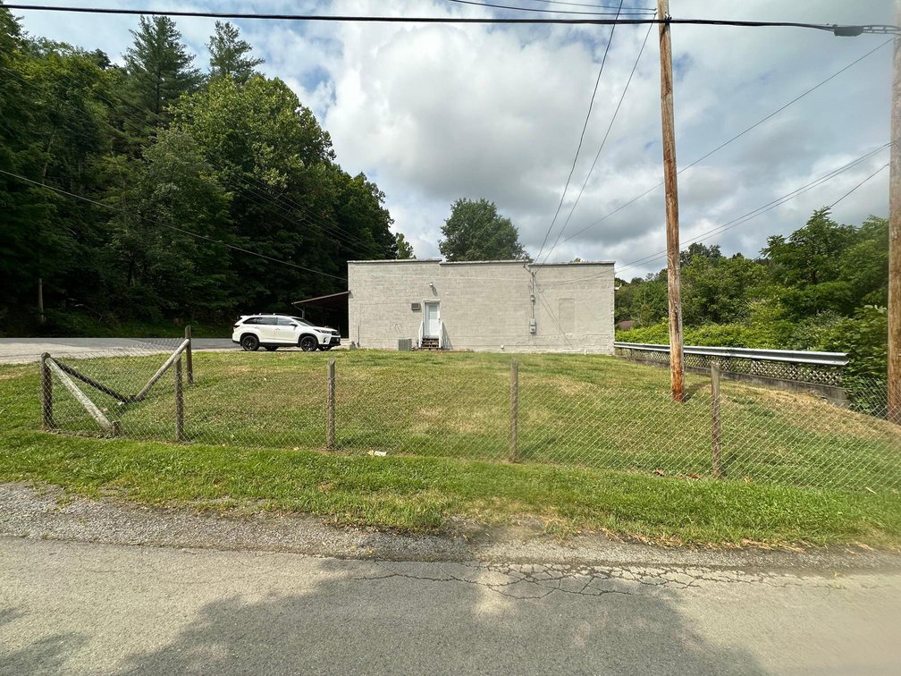 Image for SOLD $79, 200 - Multi-Use Commercial Building Selling to the Highest Bidder