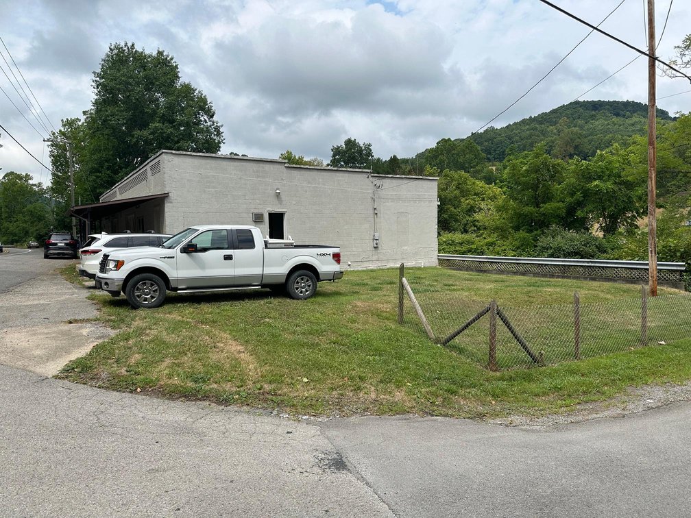 Image for SOLD $79, 200 - Multi-Use Commercial Building Selling to the Highest Bidder