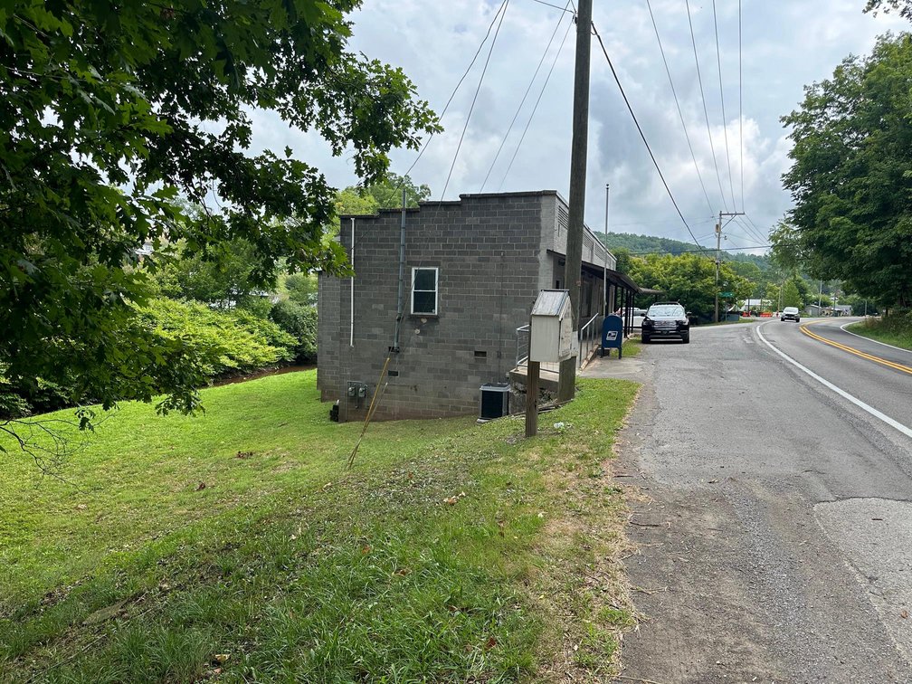 Image for SOLD $79, 200 - Multi-Use Commercial Building Selling to the Highest Bidder