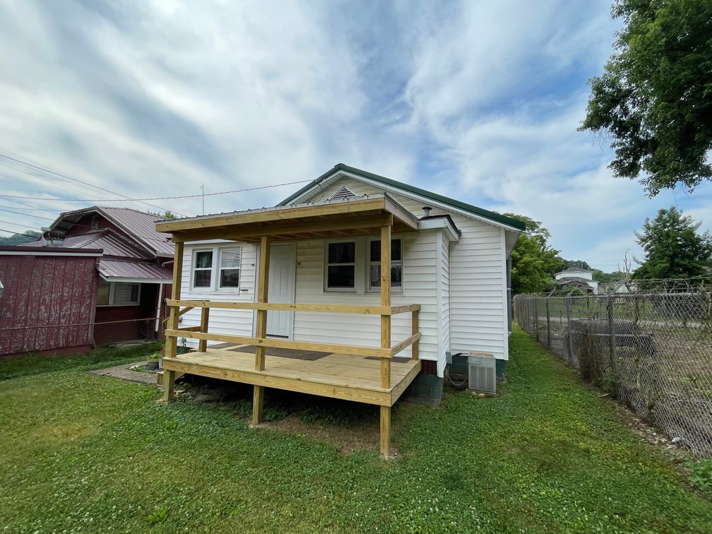 Image for SOLD $48,400 - Clean 2-Bedroom in Huntington