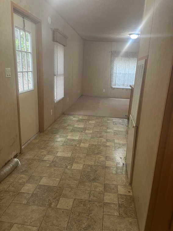 Image for SOLD $32,450 - Cozy Home in Ravenswood Selling to the Highest Bidder
