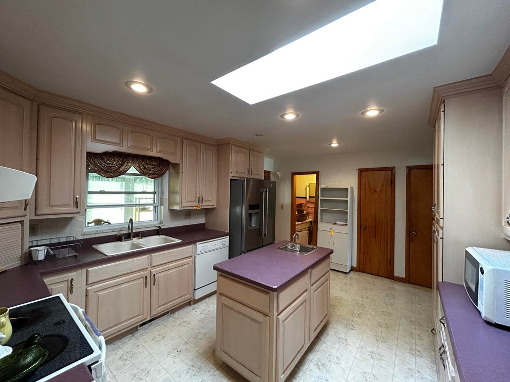 Image for SOLD $244,750 - 3 Bedroom Brick Ranch on 0.86 Acres in Whitehall