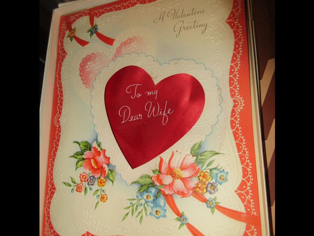Little stand w/ desk light, ice skate, old Valentine card