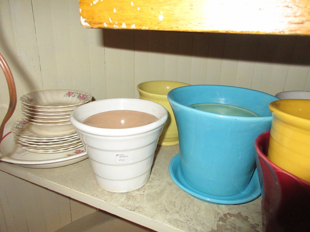 Miscellaneous pottery, large stack of Fiesta deep plates & pitcher, set of Modern dishe