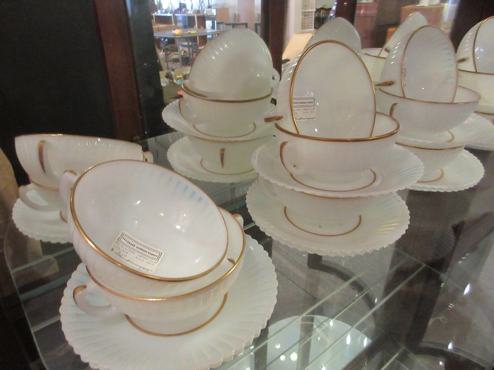 Shelf of Petalware - Approx. 20+ pieces