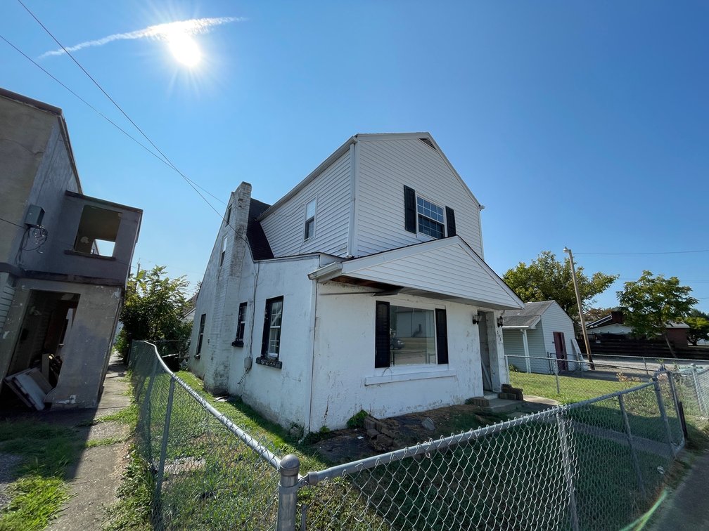 Image for SOLD $38,225 - 2 Bedroom in Dunbar Ideal for a Flip