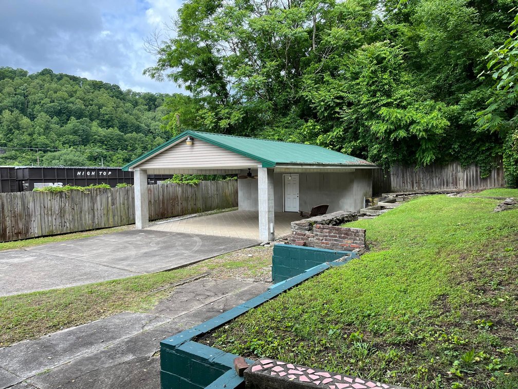Image for SOLD $59,950 - 3 Bedroom with Full Basement in Williamson