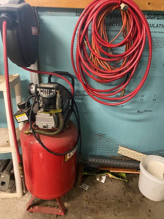 Craftsman air compressor 125 PSI 1HP 12-gal. w/ extra hose and reel