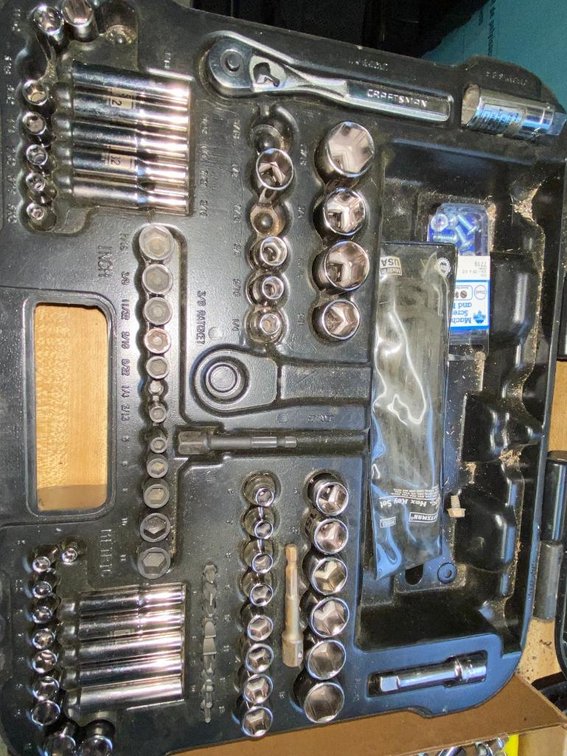Craftsman tool set metric an standard- incomplete