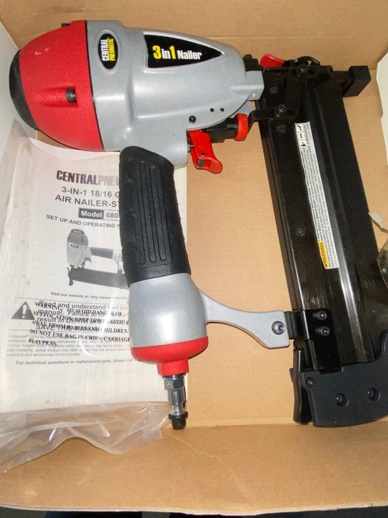 Central Pneumatic nailer/stapler 16, 18 ga 3-in 1 air powered