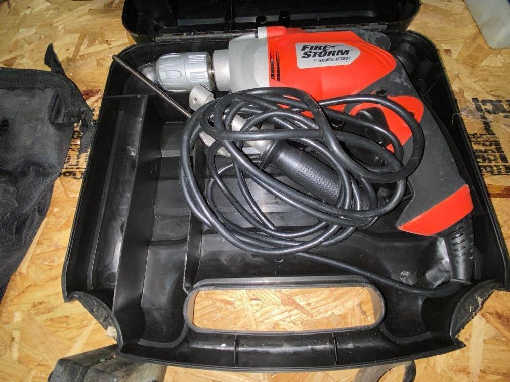 Black & Decker Firestorm electric drill
