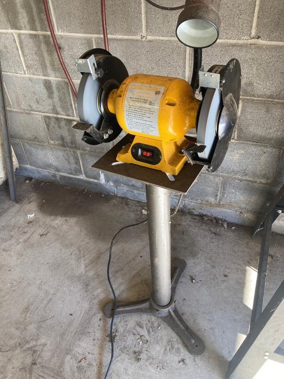 Central Machine No. 37823 3/4HP bench grinder - tested