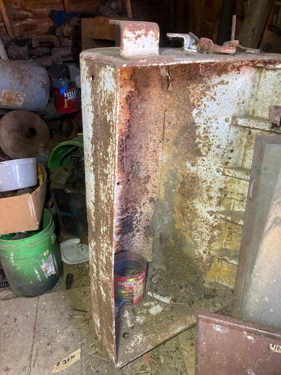 Metal tractor or high lift bucket