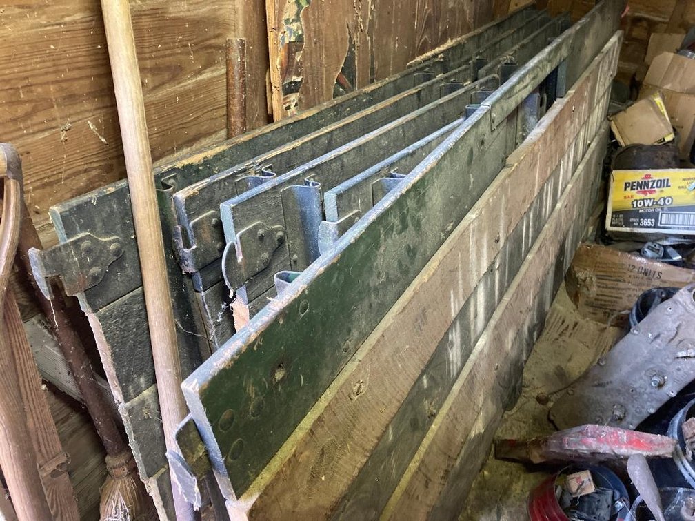 Wooden rails for a stake body