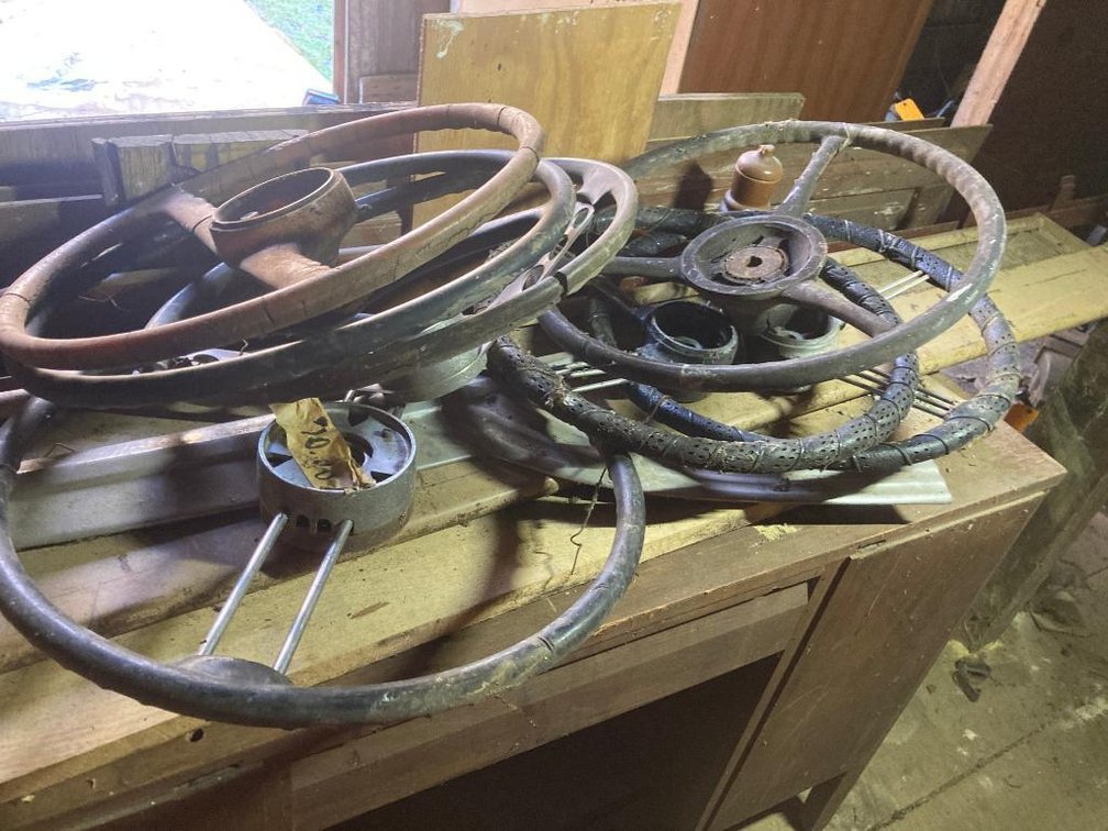 7 Vintage steering wheels as shown