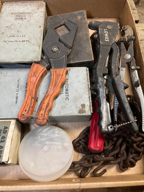 Lot of hand tools