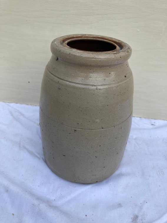 Stoneware wax sealer