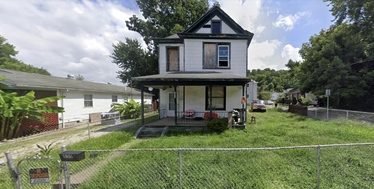 Image for SOLD - 4 Huntington Properties Selling to the Highest Bidders