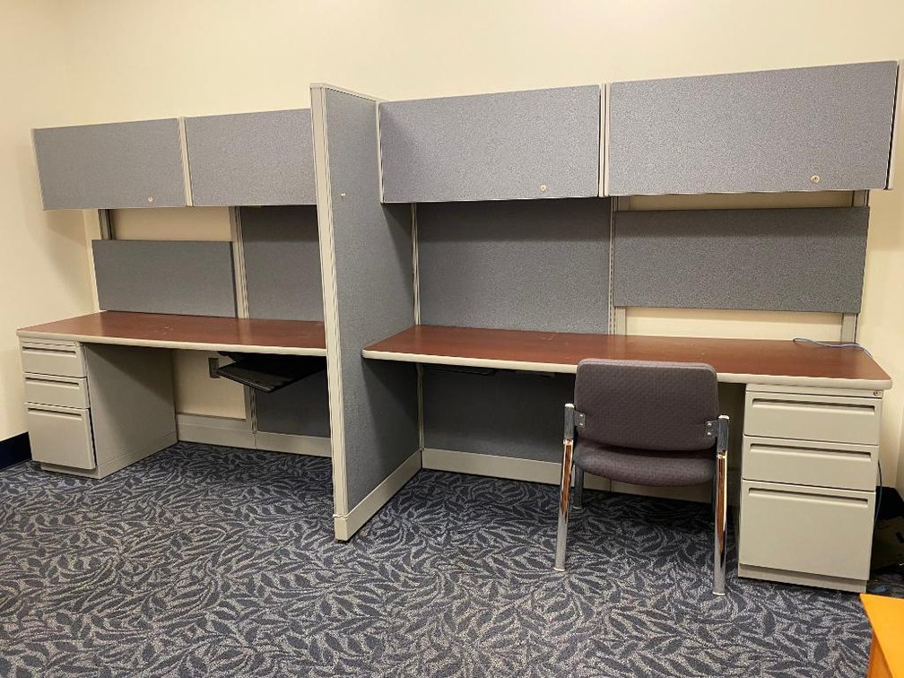 2-Piece Partition Desk