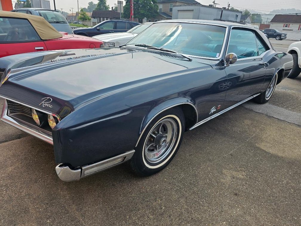 1966 Buick Riveria