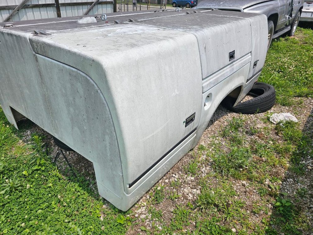 Vet Truck Bed