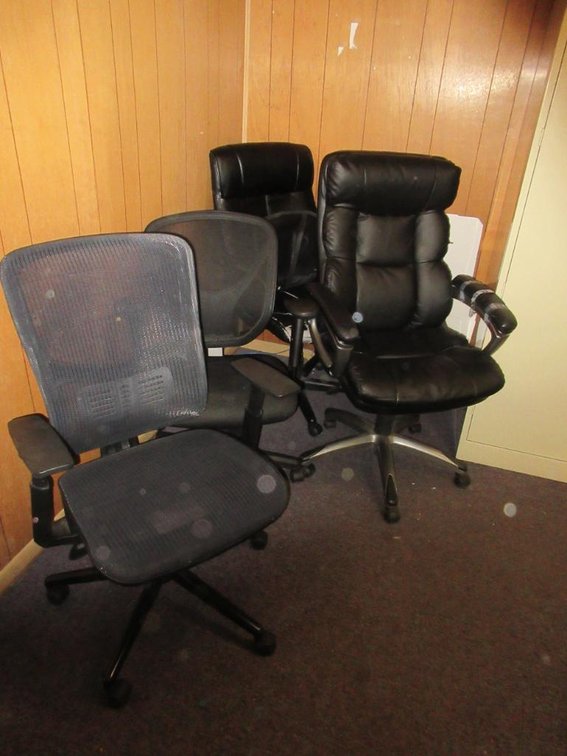 4 Office chairs