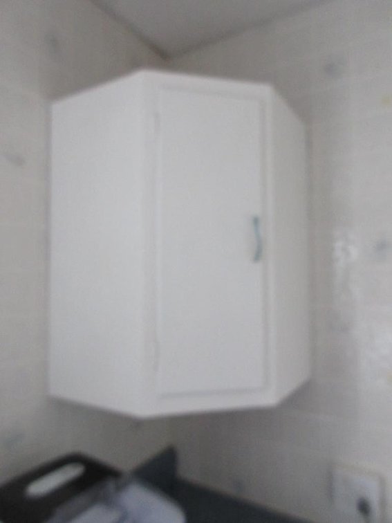 Corner cabinet