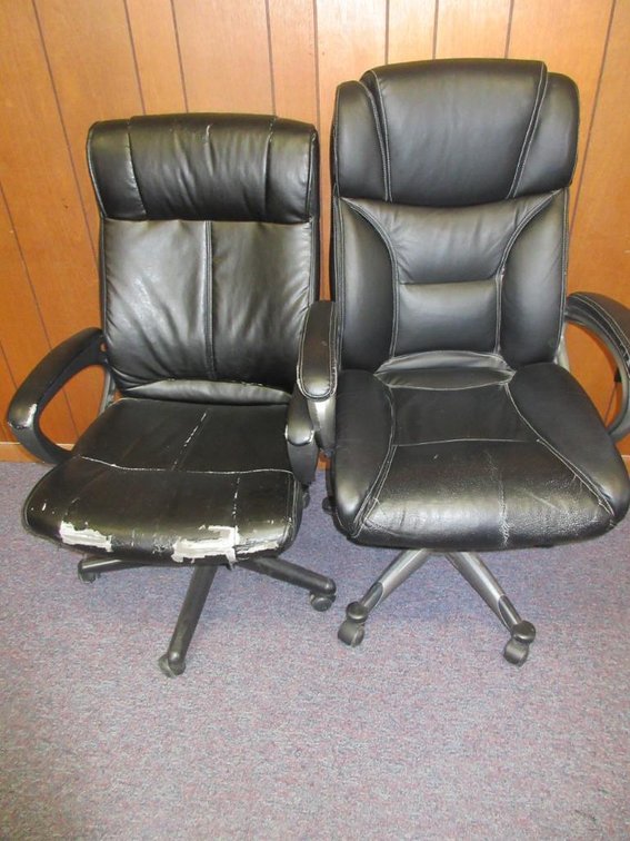 2 Office chairs