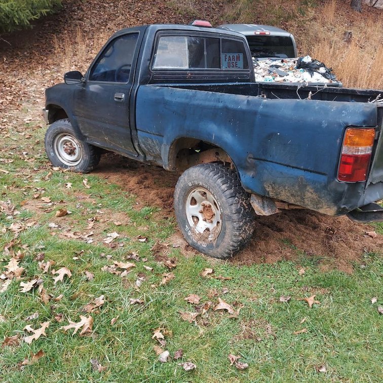 1995 Toyota Nonrunning (Has Title & Has Key) VIN# 4TARN01P8SZ325509