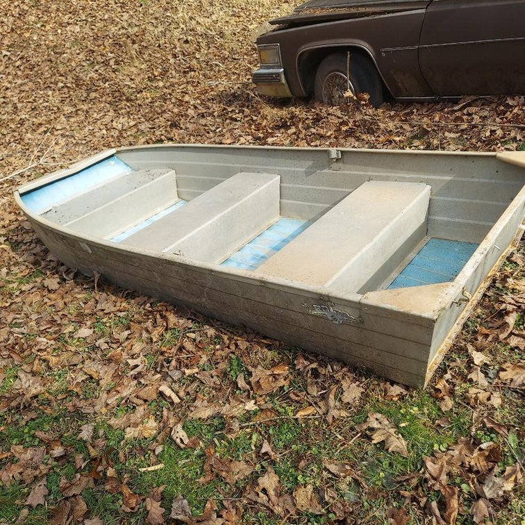 Aluminum Flat Bottom John Boat Approx. 8'