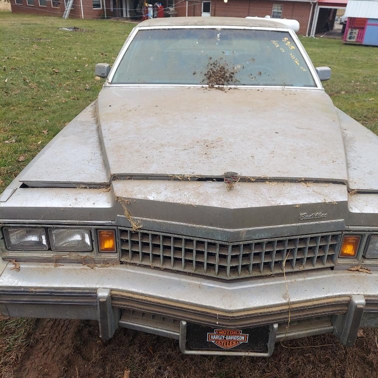 1978 Cadillac Sedan deVille Nonrunning  (NO TITLE & No Keys)
