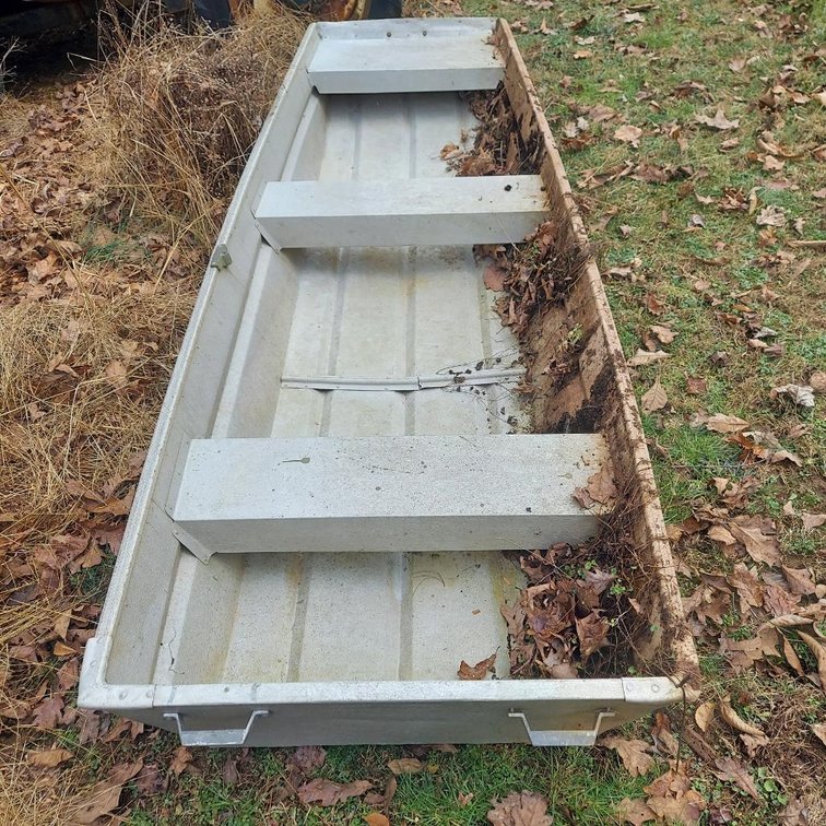 Aluminum Flat Bottom John Boat Approx. 10'