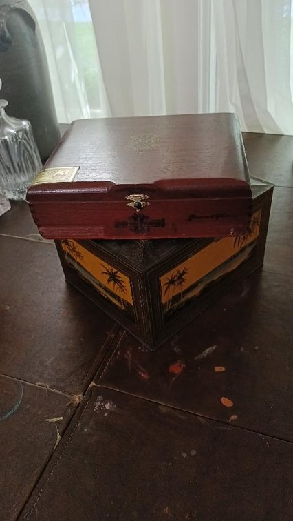 2 Vintage boxes 1 metal and 1 wooden