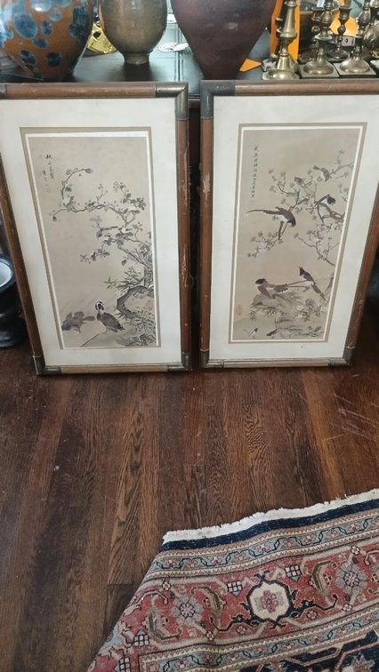 Pair of art pictures