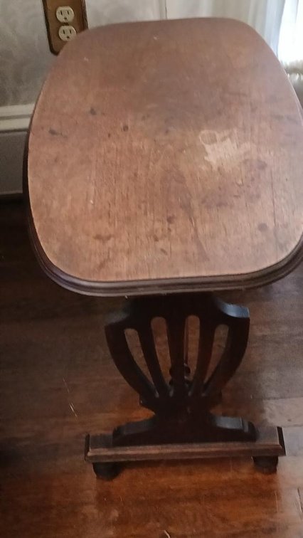 Vintage oval side table