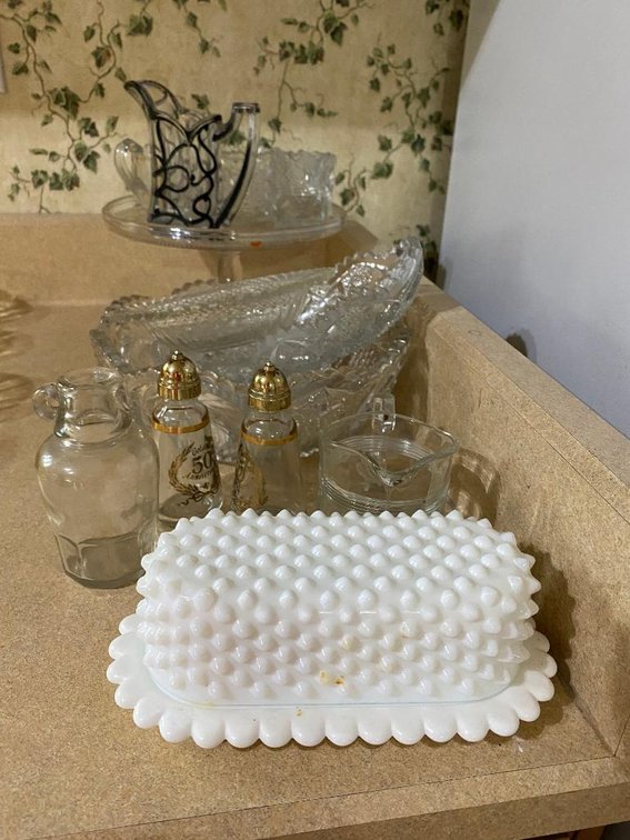 Lot of clear glass and a milkglass covered hobnail butter
