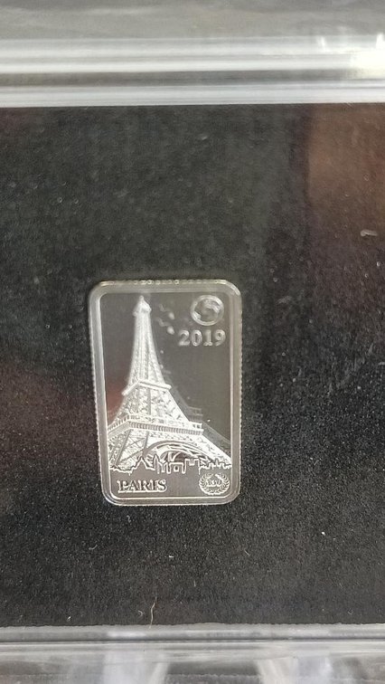 2.5 grams silver bar