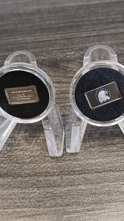 Two 1000mg .999 silver bar