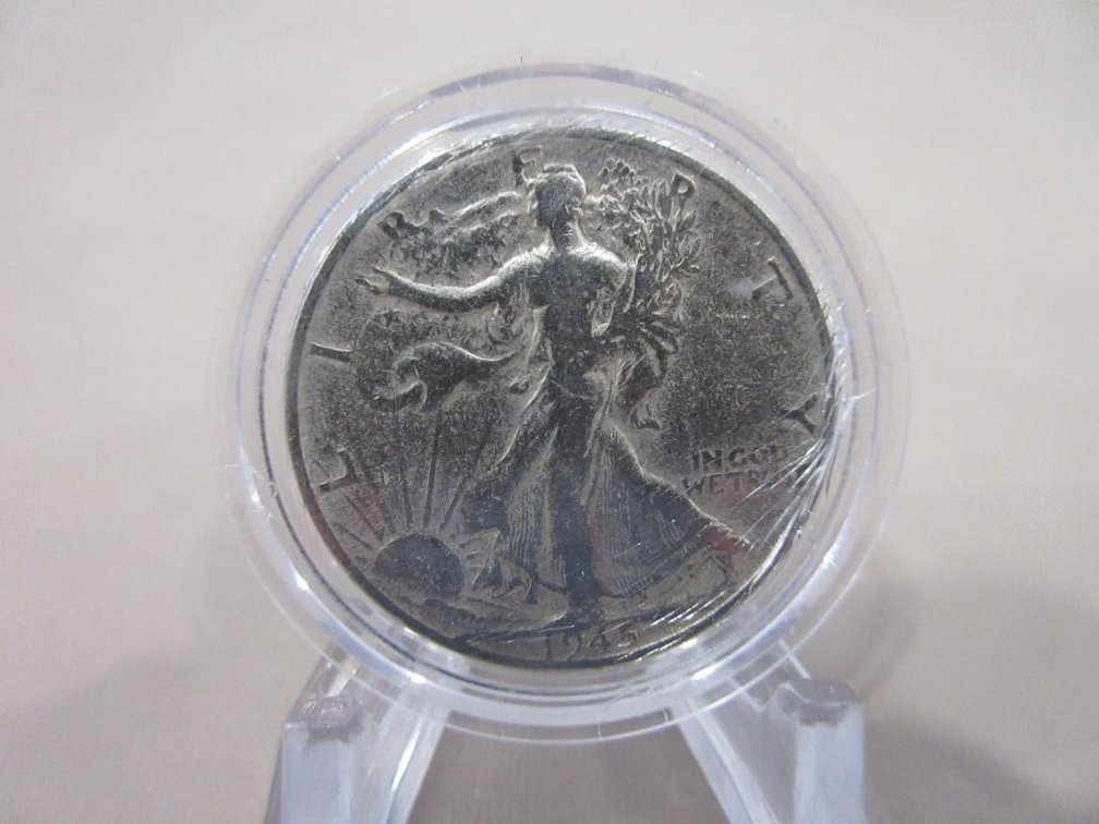 Five Walking Liberty US Half-dollars