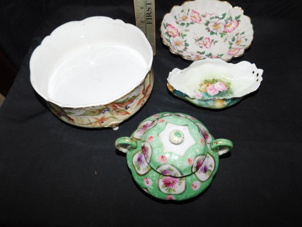 Porcelain footed dish and covered dish